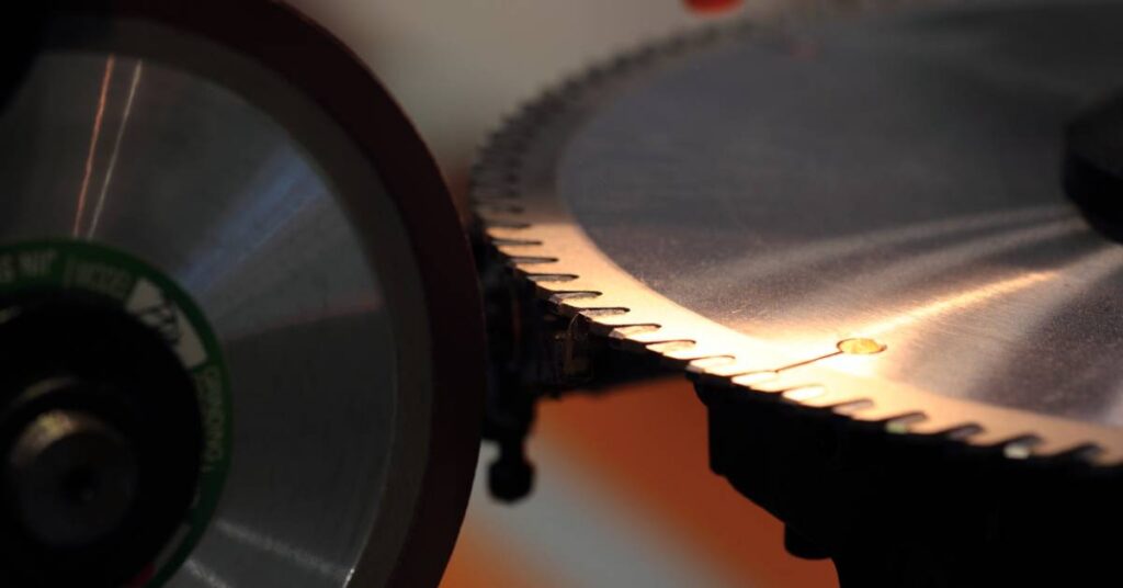 Industrial Knife Manufacturer